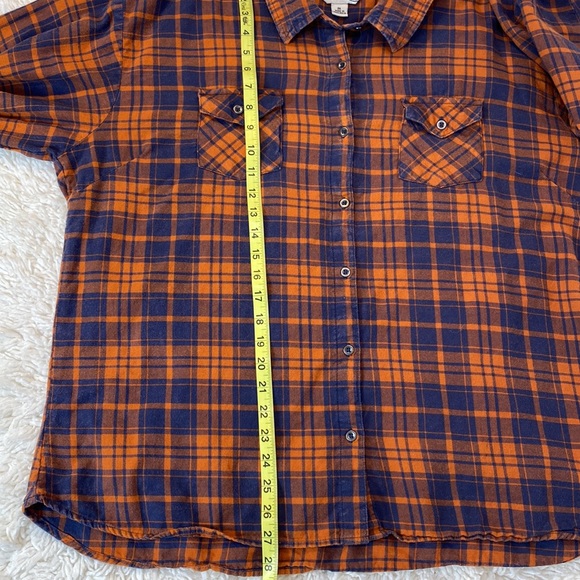 Canyon Guide Outfitters, Orange & Navy Blue Long Sleeve Flannel, Women's XXL - Picture 6 of 9